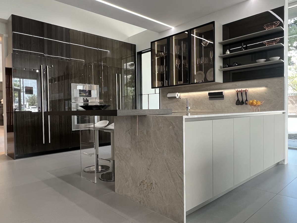 Spazio Interni Houston Kitchen Display Sale